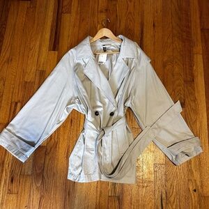 H&M Short Beige Trench Coat - Size XL
